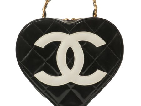 Chanel Around 1995 Made Patent Heart Cc Mark Stitch Vanity Black For Discount