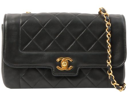 Chanel Around 1992 Made Edge Design Flap Turn-Lock Chain Bag Black Discount