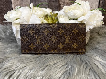 Wallet Luxury Designer By Louis Vuitton  Size: Medium Online now