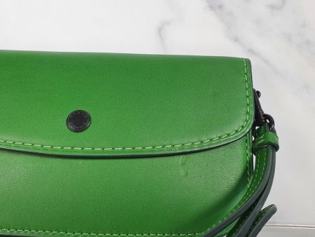 Coach 1941 Wallet Clutch in Kelly Green - Purse For Sale