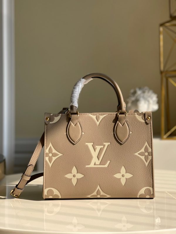 Louis Vuitton  OnTheGo PM Bag For Discount