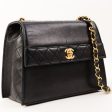 Chanel Around 1992 Made Design Flap Turn-Lock Chain Bag Black Discount