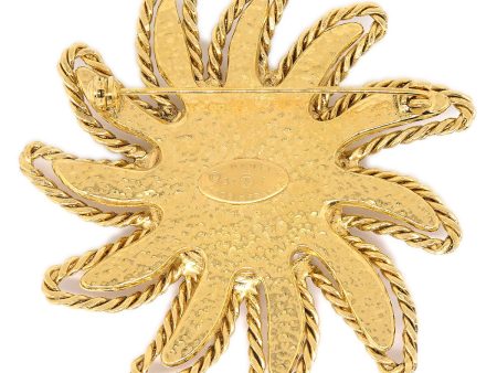 CHANEL 1994 Sun Brooch Gold 04780 Supply